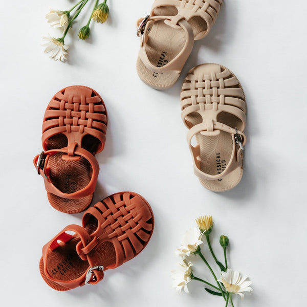 Classical Child Jelly Sandals Rust